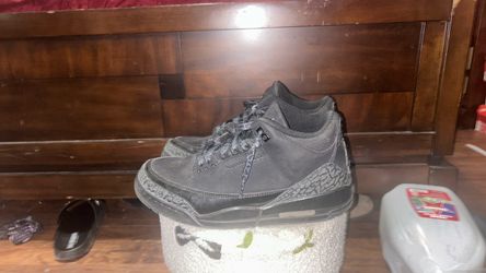 Jordan Black Cats 3s size 8.5