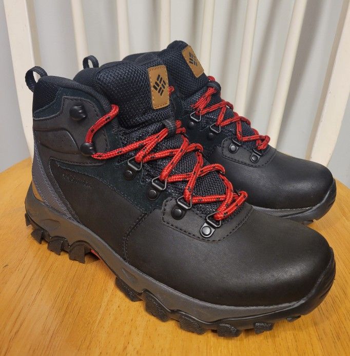 Columbia Newton Ridge Plus II Waterproof Woman's Black Hiking Boots Size 9 W NEW