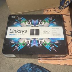 Brand New Open Box Linksys Smart N900 Wireless Router
