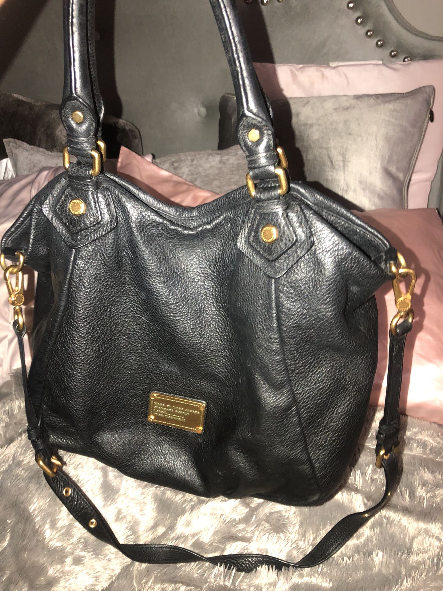 MARC JACOBS LEATHER BAG