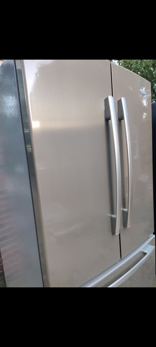 CAN DELIVER THIS EVENING FOR $25 EXCELLENT WORKING WHIRLPOOL STAINLESS STEEL FRENCH DOOR R
