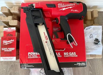 Milwaukee M18 FUEL 3-1/2 in. 18-Volt 21-Degree Lithium-lon Brushless Cordless Framing Nailer (Tool-Only)