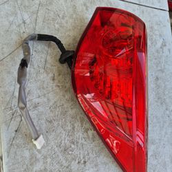 Infiniti Q50 Right Tail Light Oem 