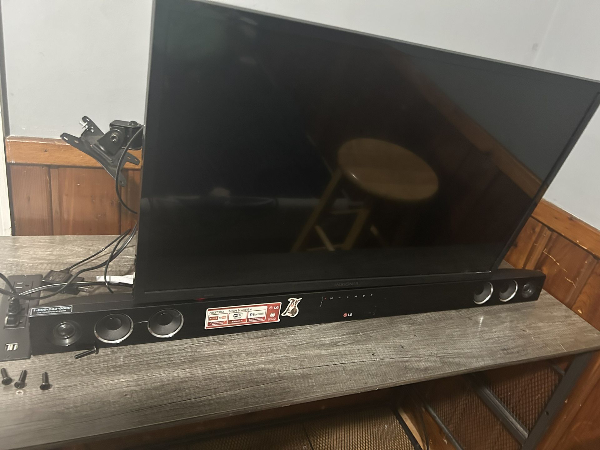 Insignia Amazon Fire Tv With Tv Mount And Soundbar