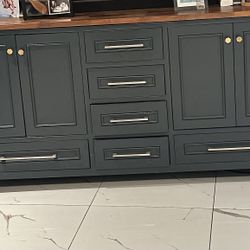 Double Sink 