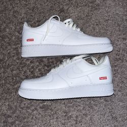 Size 11.5 - Nike Air Force 1 x Supreme Low Box Logo - White No supreme laces