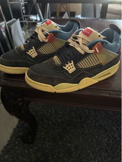Union LA Air Jordan 4 Off Noir Size  11