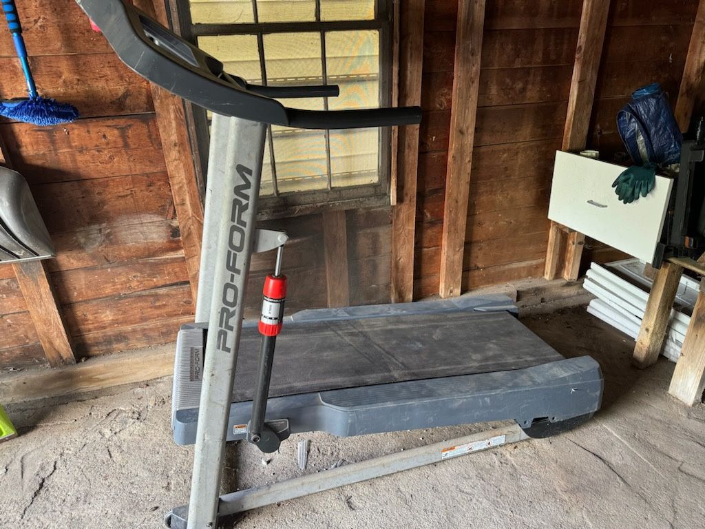 Treadmill And Elliptical