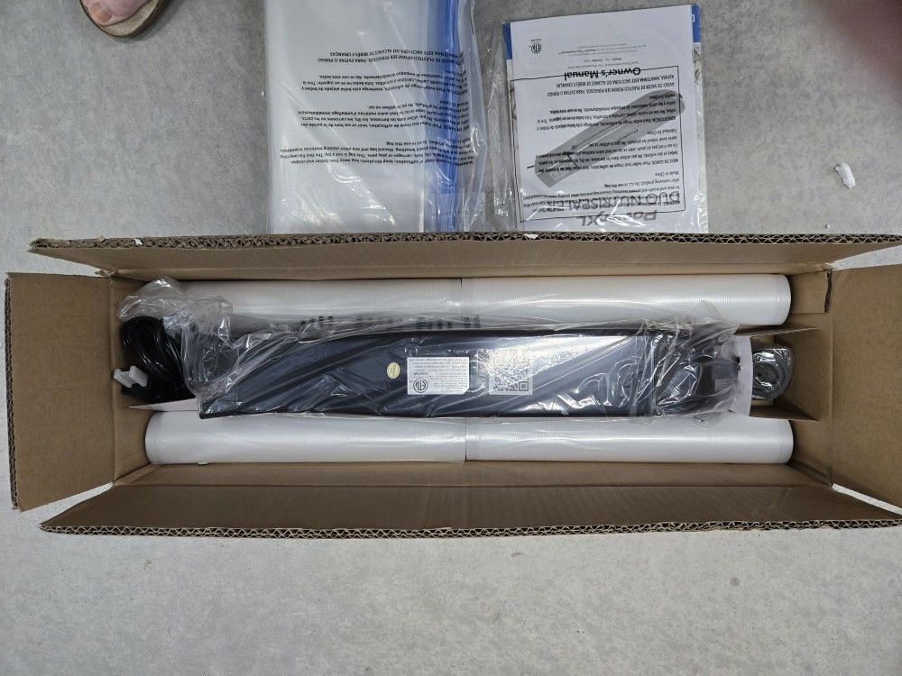 Power XL Black Food Sealer. Brand New In Box $40