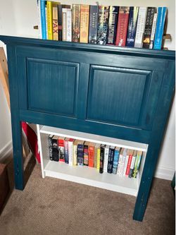 Free twin headboard - blue