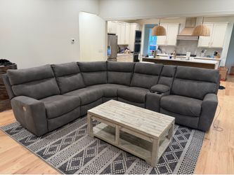 Sectional Sofa with 3 Power Recliners & Console, only 1 year old, like new