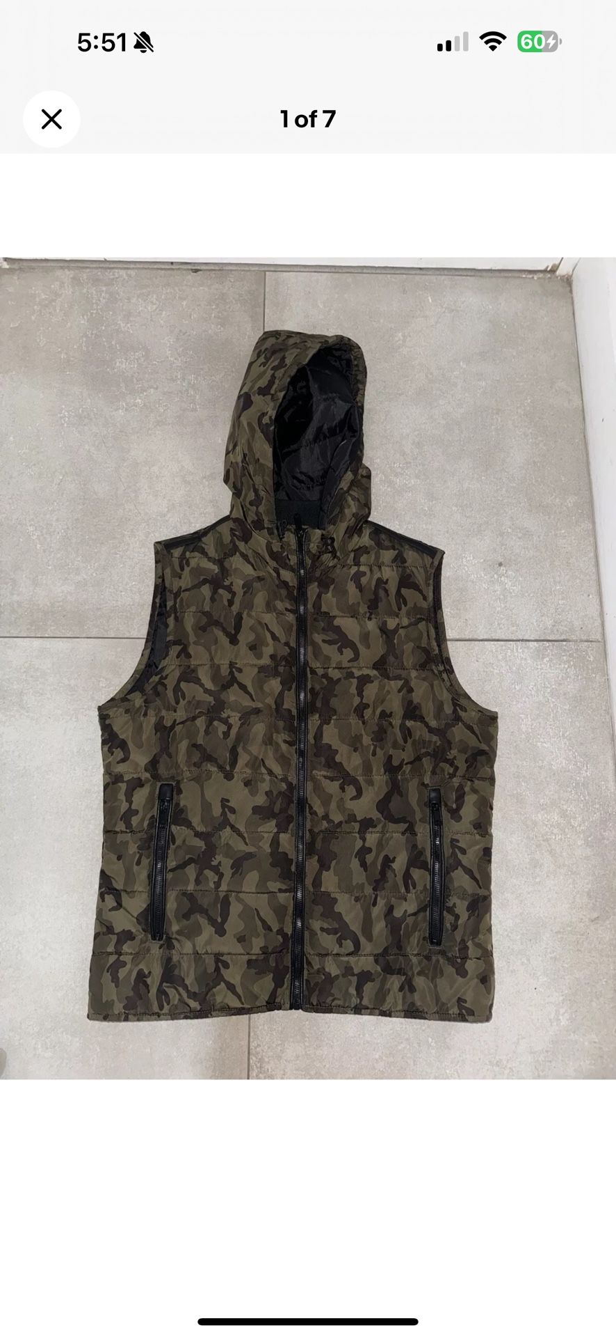 Zara Man Camouflage Quilted Puffer Waistcoat Vest