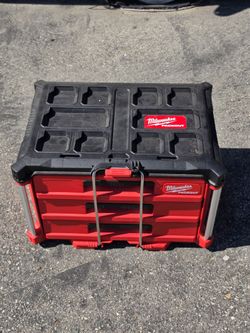 Milwaukee PACKOUT 3 Drawer Storage Box Excellent Condition