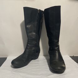 Merrell size 8 Black Leather Tall Waterproof Thinsulate Boot woman