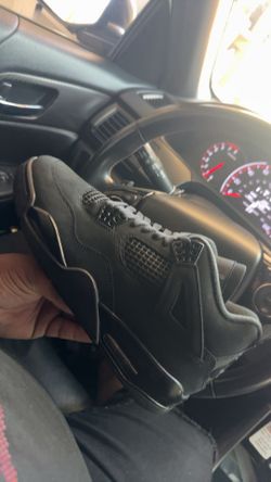 Jordan retro 4
