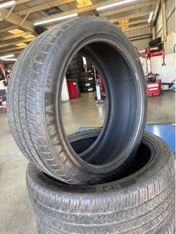 275/40R22 4 USED TIRES IN GOOD CONDITION 95% TREAD LIFE $110 EACH INSTALLED MOUNTED AND BALANCED