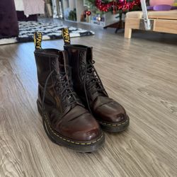 Dr. Martens Burgundy Size US 10 Men