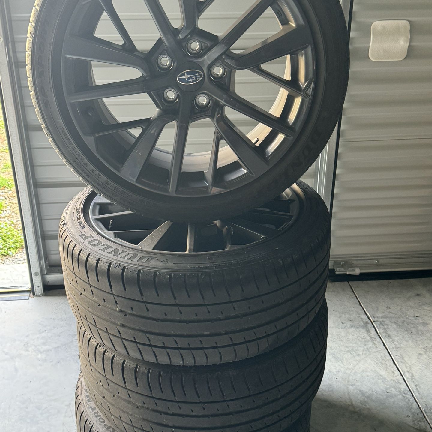 245/40R18 Tires And Rim 
