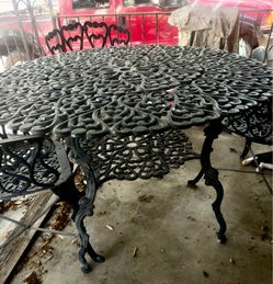 Vintage 5 pc cast aluminum patio set
