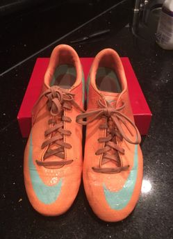 Soccer clear Nike