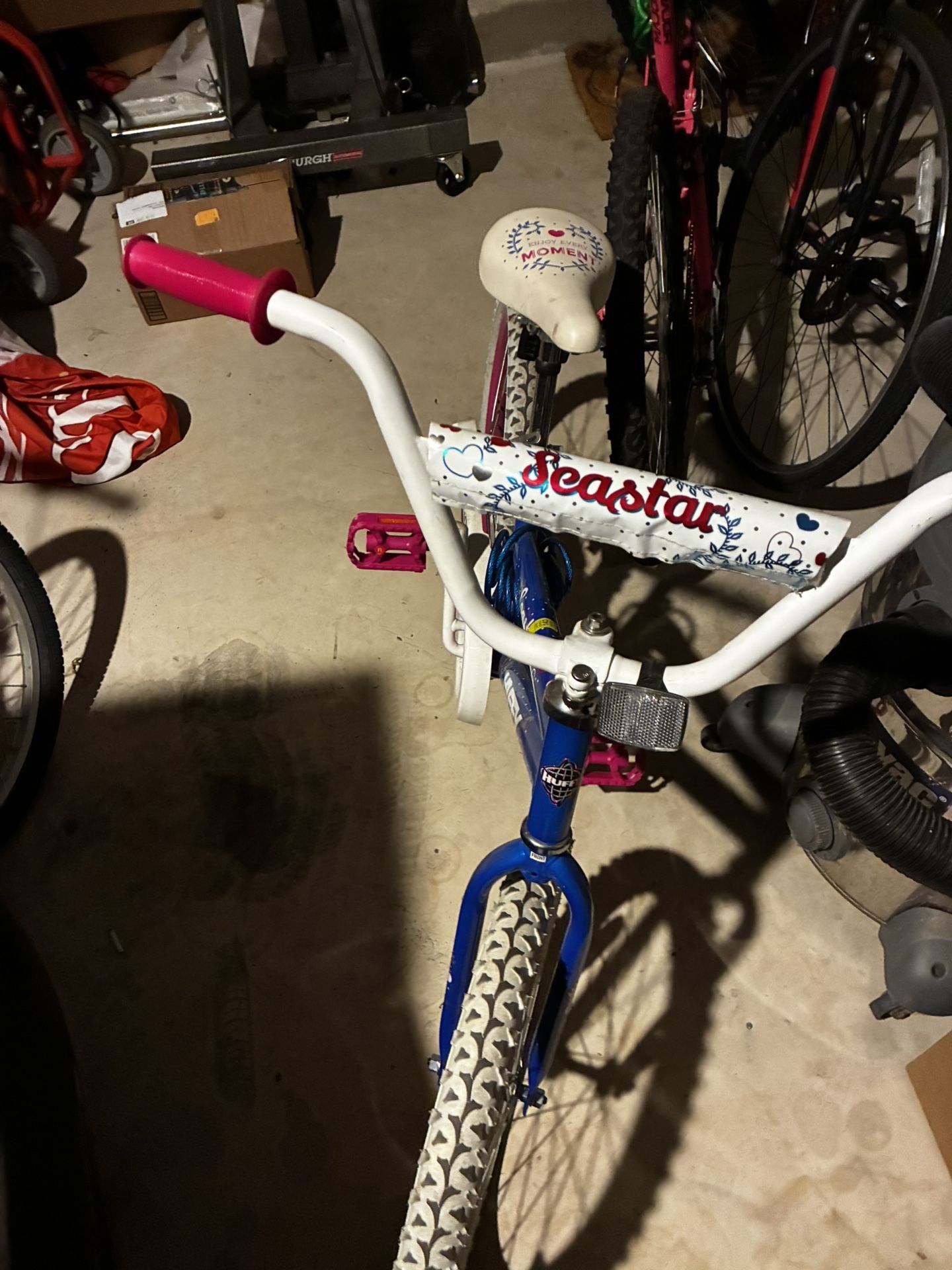Girl's Bike Ready to roll