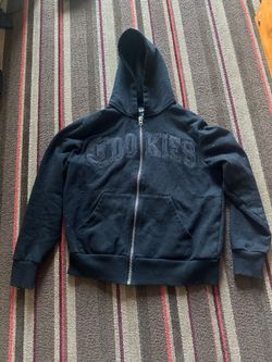 Good condition sweater/brand/Cookie