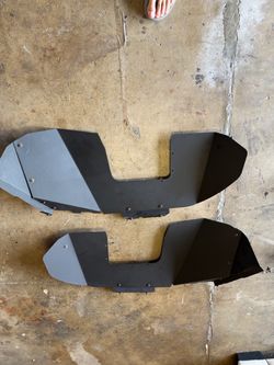 Rough Country front and rear inner fenders. Great condition