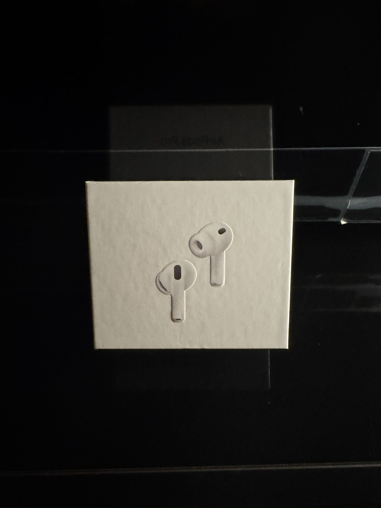 Apple AirPods Pro (3rd Generation) – Active Noise Cancellation, MagSafe Case, Great Condition