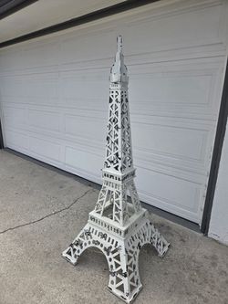 Eiffel Tower
