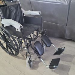 Wheelchair with Elevate Leg Footrests (NEW)
