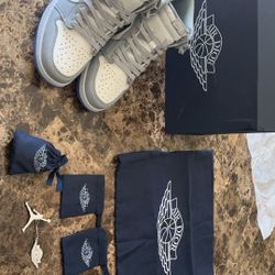 Jordan 1 Diors