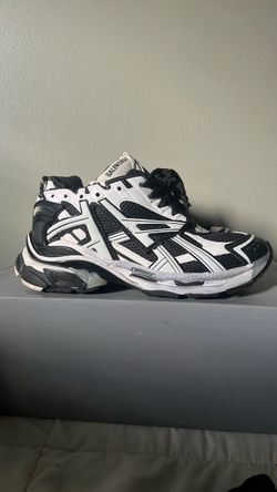 Balenciaga Runner