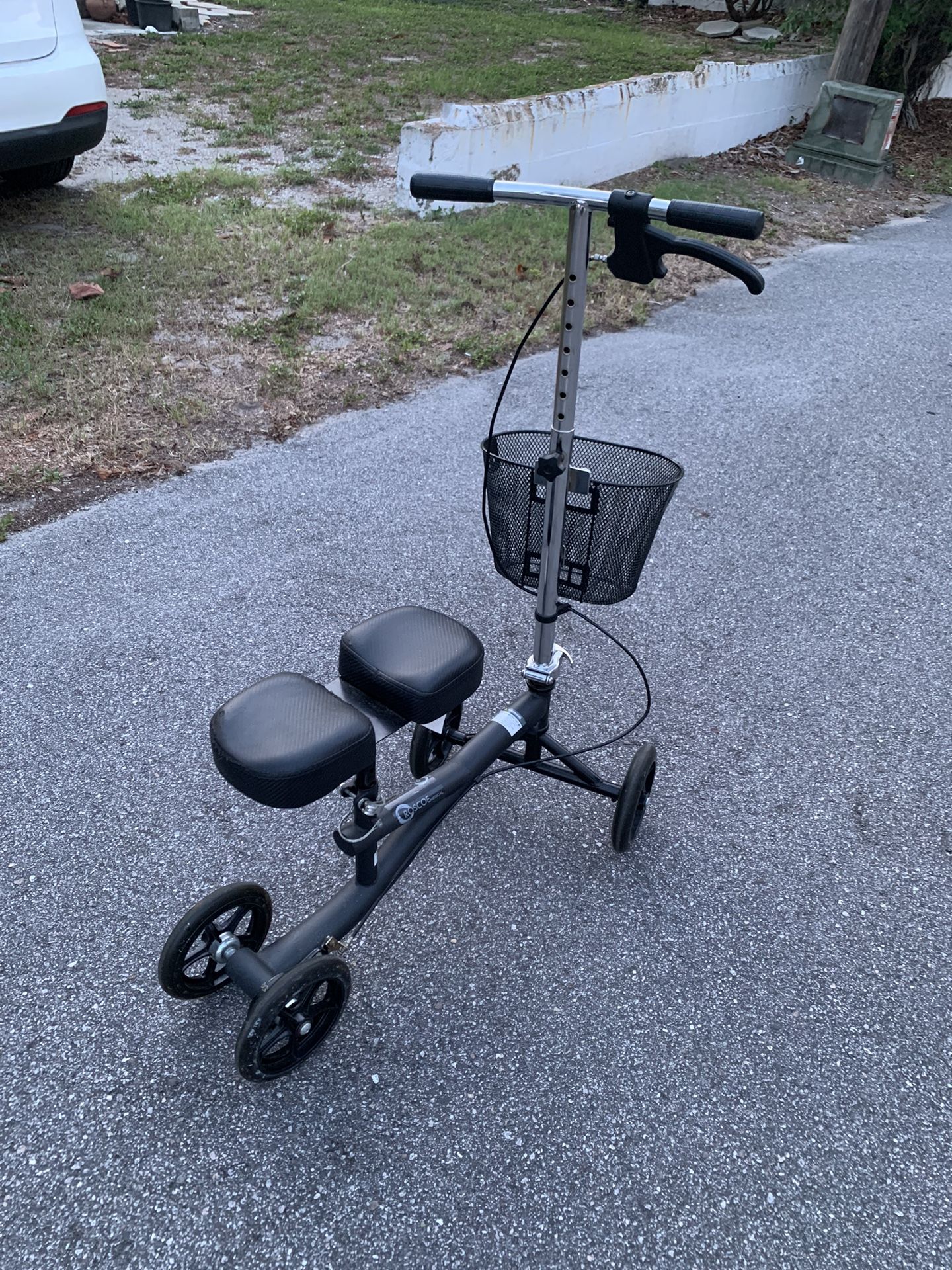 Knee Scooter
