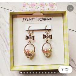 Betsey Johnson Easter Basket 