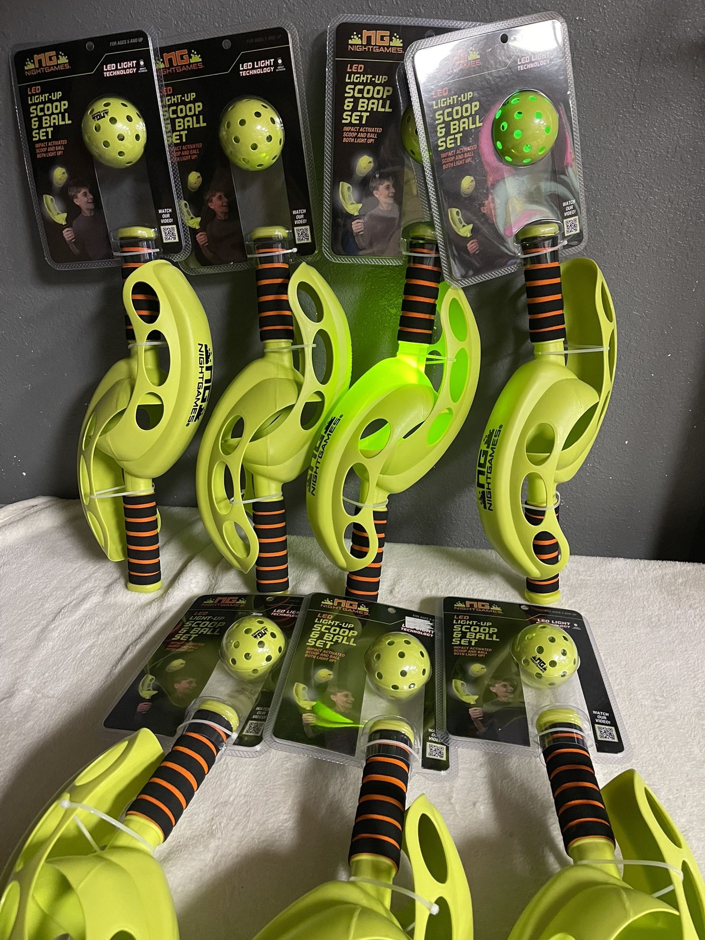 Night Games LED Light Up Scoop and Ball Set