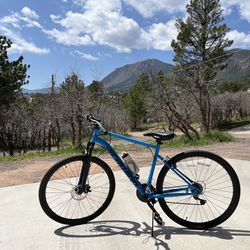 Schwinn 700c Copeland Unisex Hybrid Bike, Blue, 21 Speeds Bicycle