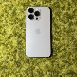 iPhone 16 Pro | 128GB | Natural Titanium | Factory Unlocked