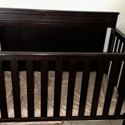 Baby Crib 