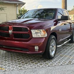 Dodge RAM 1500 Express