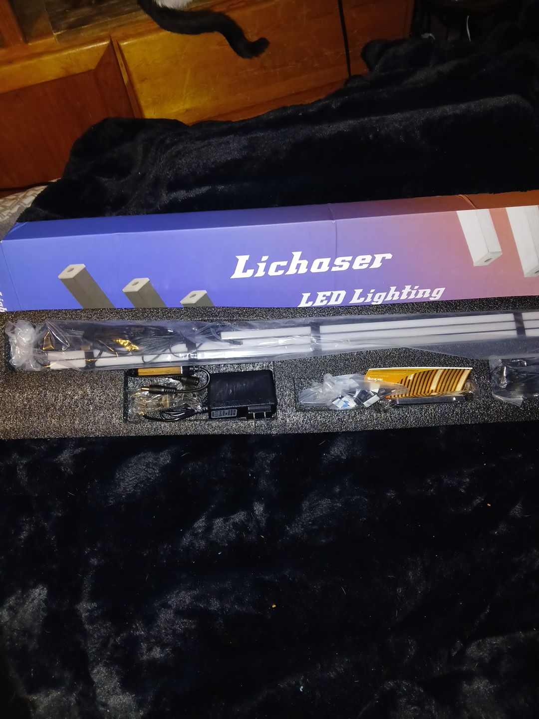 Lichaser lighting