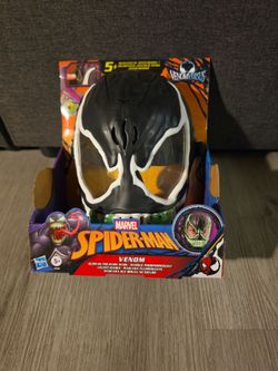 Marvel Spider-Man Venom Glow-in-the-Dark Mask
