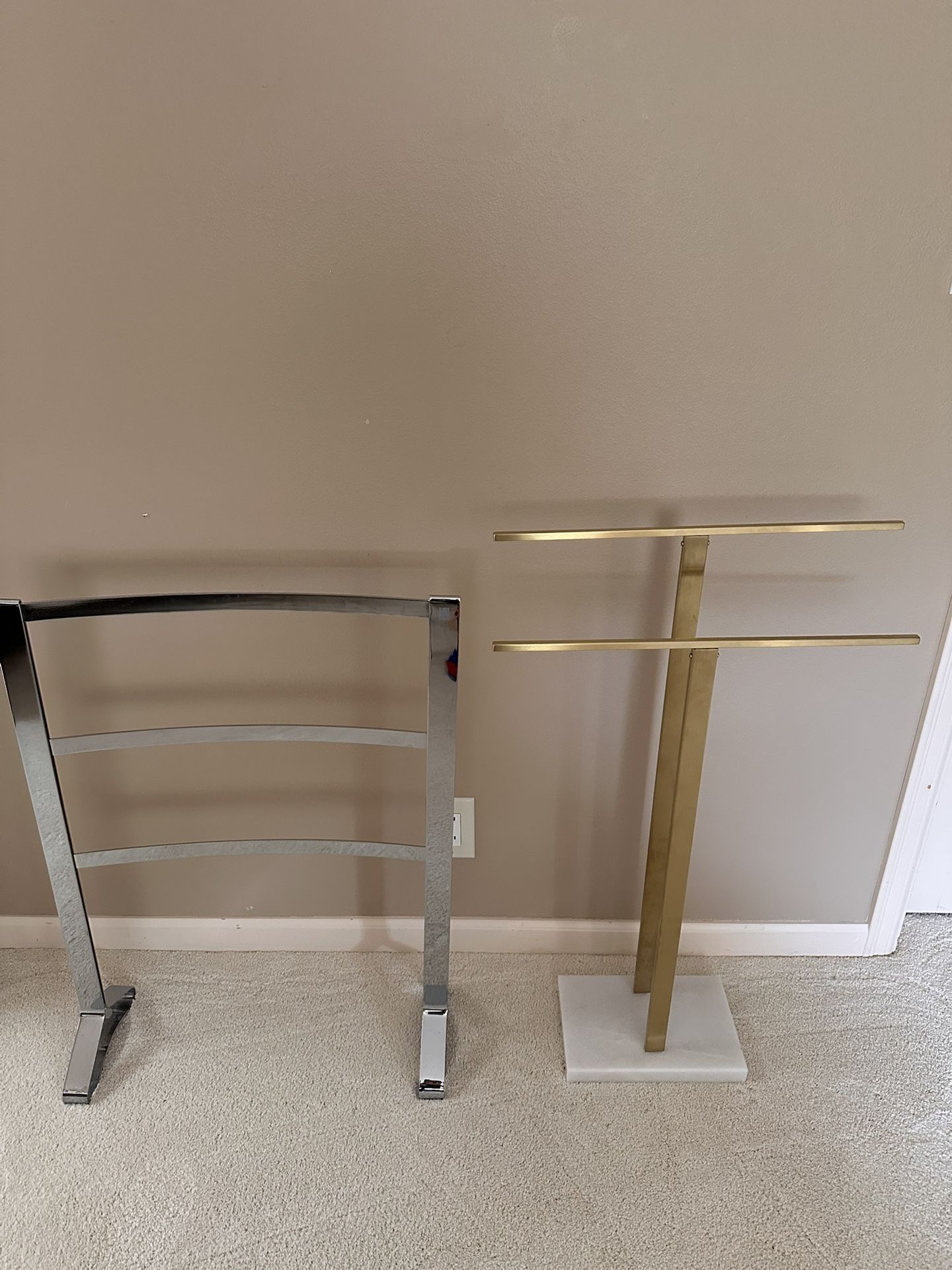 Umbra rack/standing towel rack with marble base