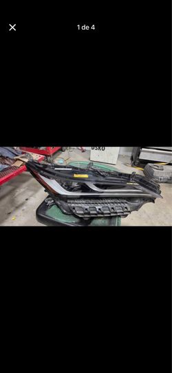 2024 Toyota venza right headlamp led