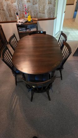 Oval Wood Dining Table with 6 Chairs