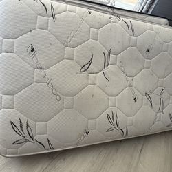 FREE 2 TWIN XL MATTRESS (COMFY)