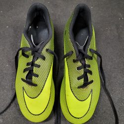 Soccer Cleats- Kids