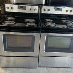 Nice Used Electri Stove 3 Months Guaranteed 507 Ming Ave 300$ Each No Less