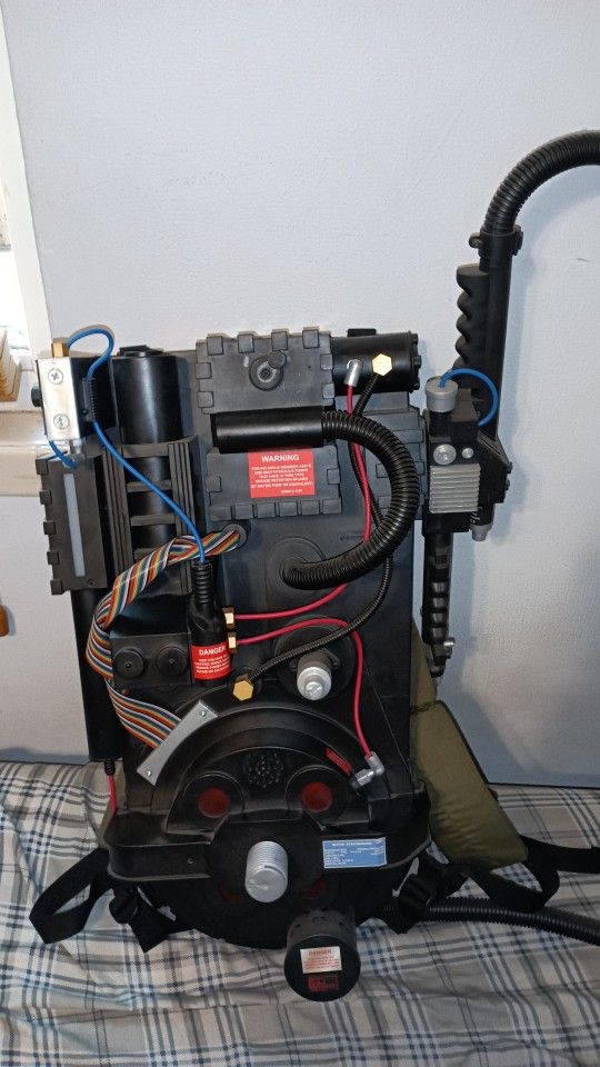Spirit Halloween Ghostbusters Proton Pack 
