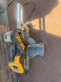 Dewalt miter saw