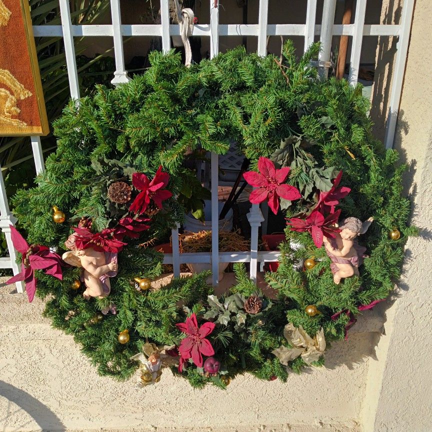 X- Mas Wreath - Corona Navideña